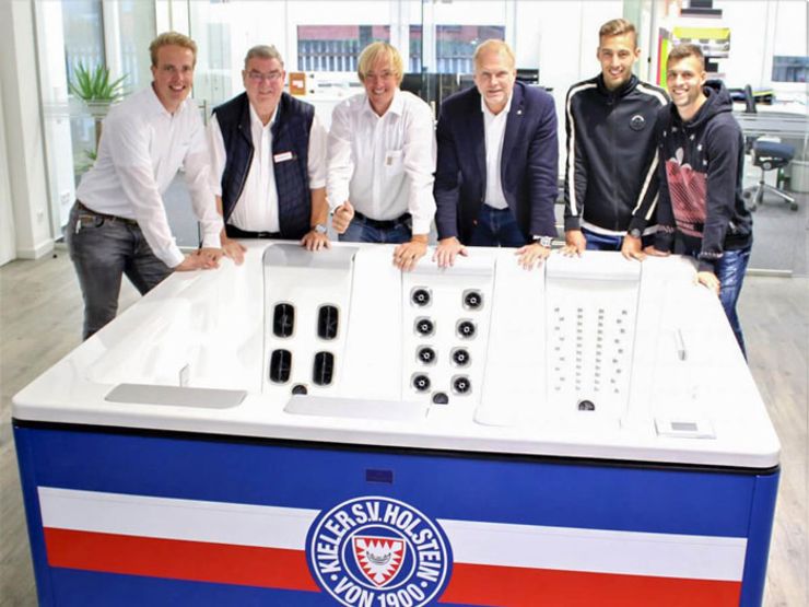 Otten Bauelemente News Holstein Kiel Stammtisch 1.Jpg